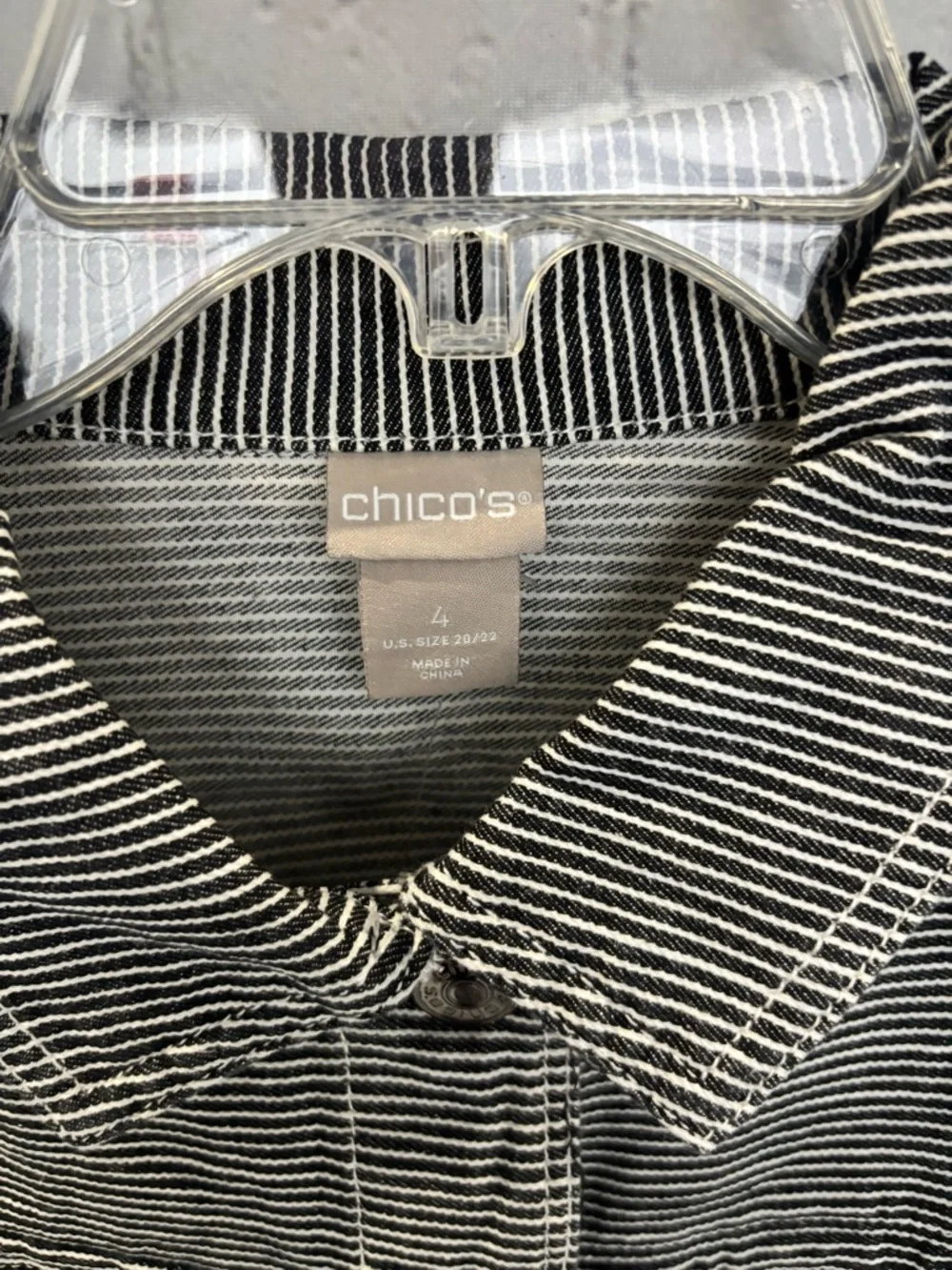 *New* CHICO’S Women’s Striped Black & White Stretch Denim - Size 4 - US 20/22 - Picture 6 of 8